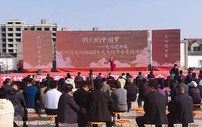 资讯
