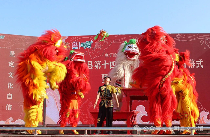 资讯