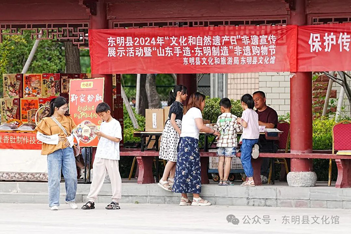 资讯
